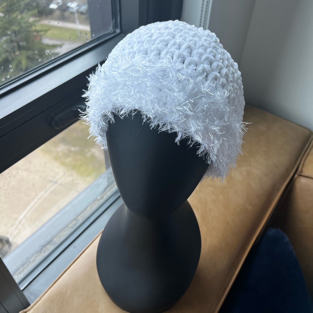 CROCHET VELVET FUZZY BEANIE